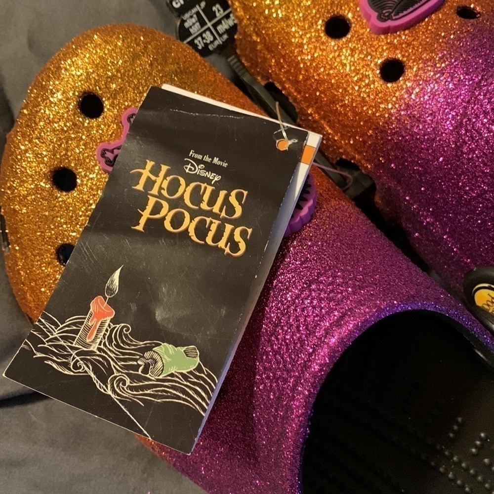 CROCS Classic Disney Hocus Pocus Clog - Picture 8 of 13